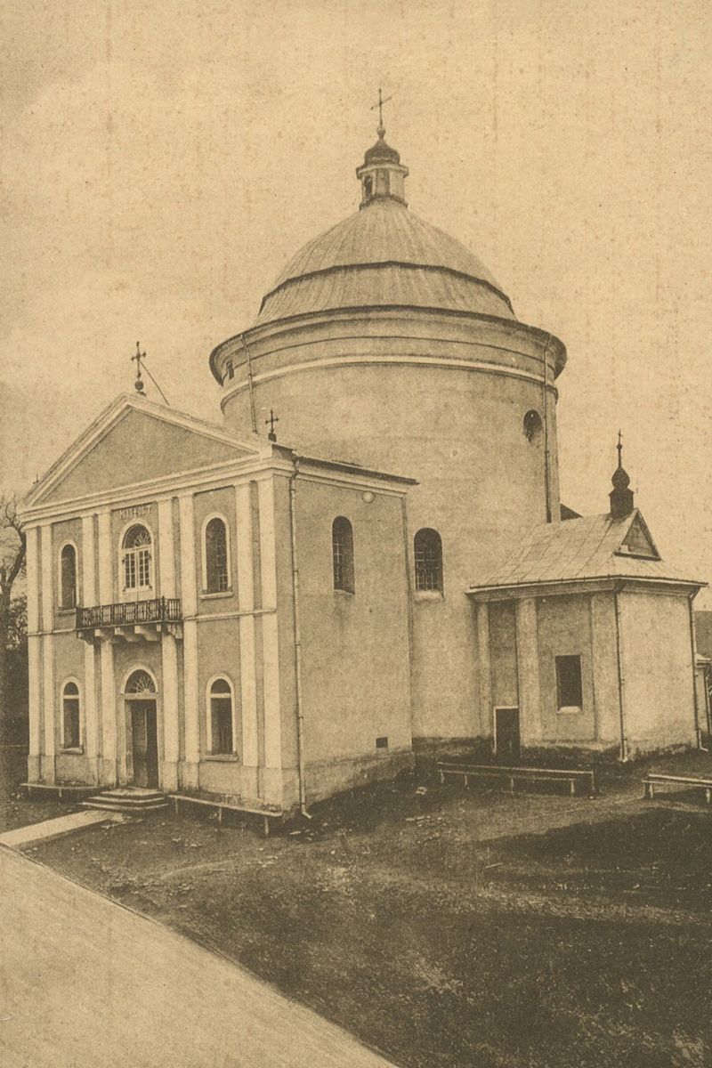 Гошів - це місце духовної сили та спокою | Як виглядає монастир сьогодні та десятки років тому? 16