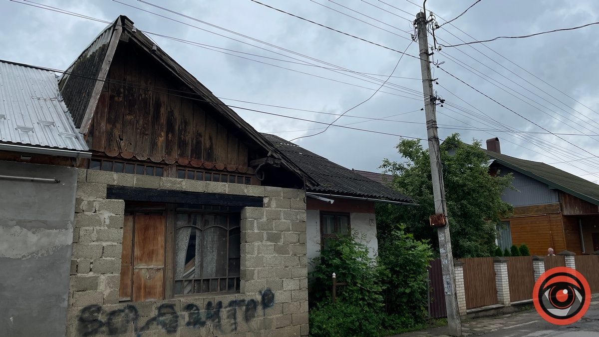 Цегельня Рамлера, перші будинки та зведення в'язниці: історія вулиці Павлика 13