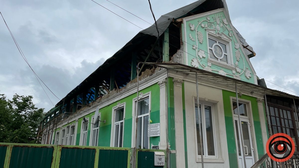 Цегельня Рамлера, перші будинки та зведення в'язниці: історія вулиці Павлика 9