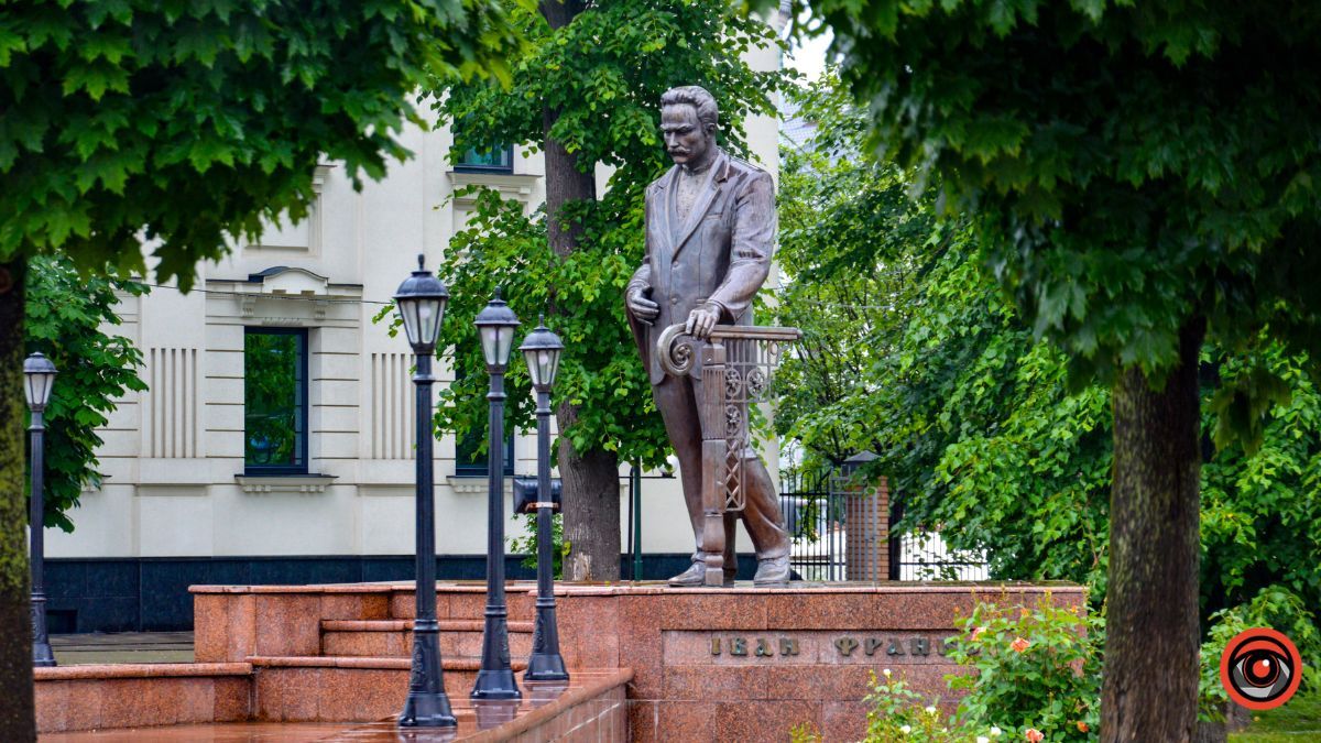 Прогулянка Коломиєю під літнім дощем | Фоторепортаж 7