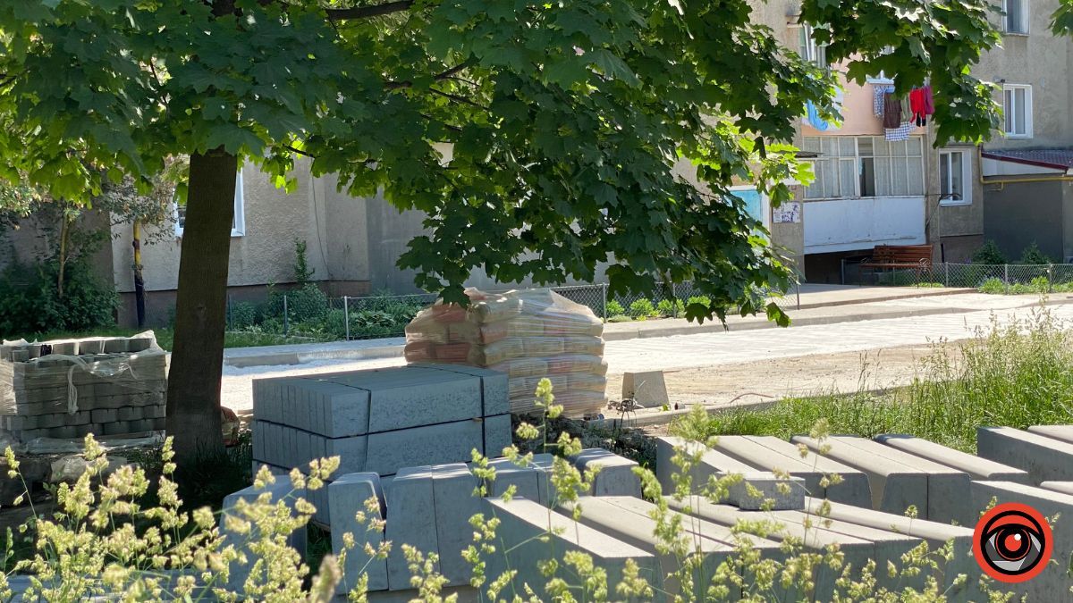 Скільки коштує ремонт міжбудинкових заїздів на вул. Мазепи 7