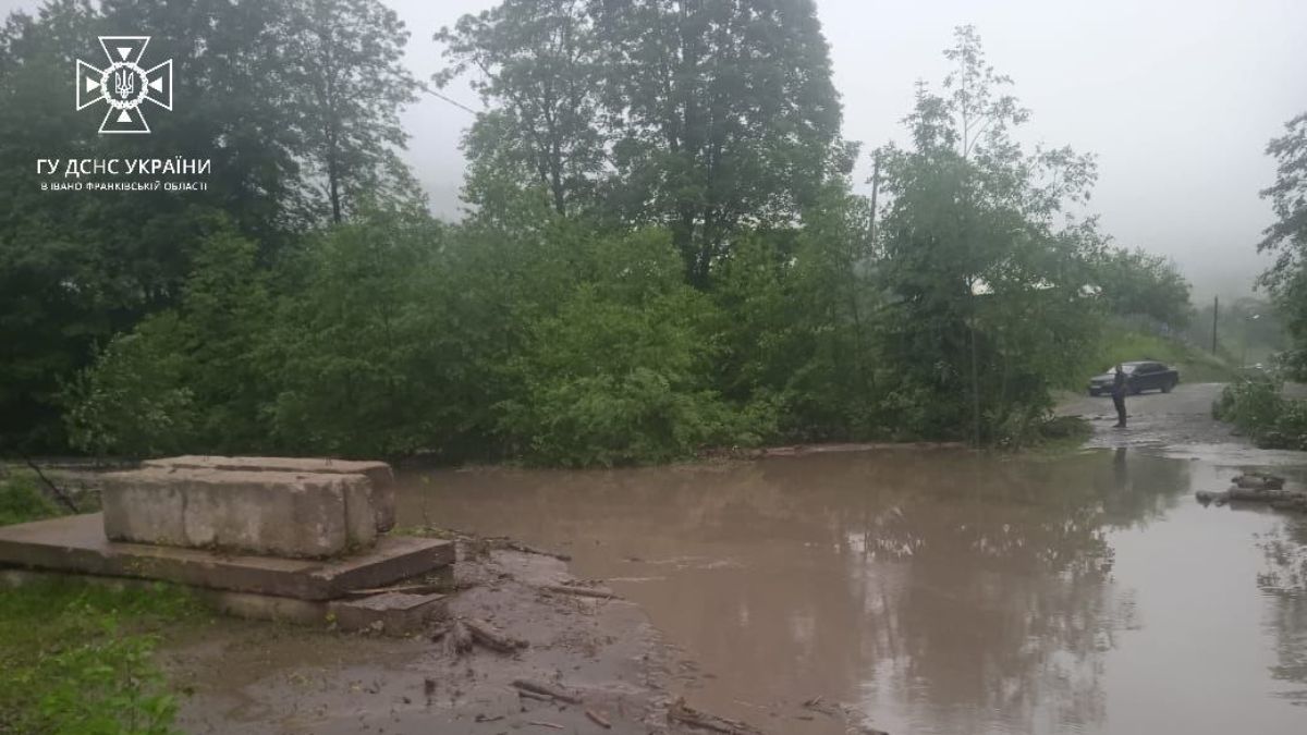 Що наробила негода на Прикарпатті: фото 2