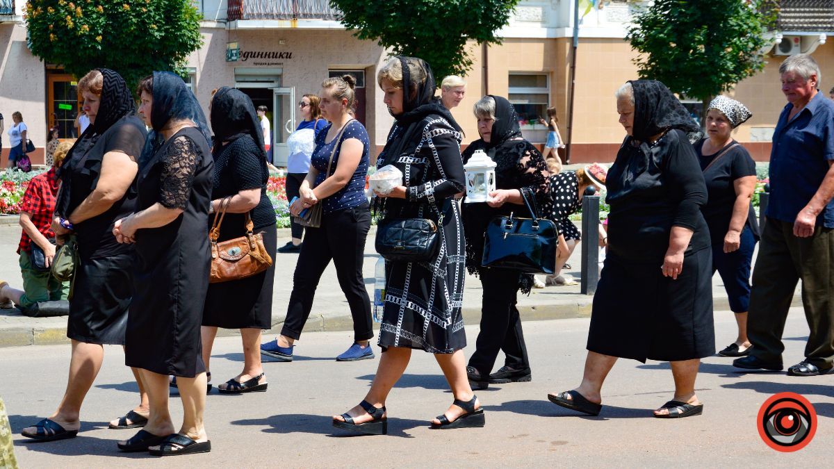 Коломия провела в останню дорогу Героя Володимира Жданова 21