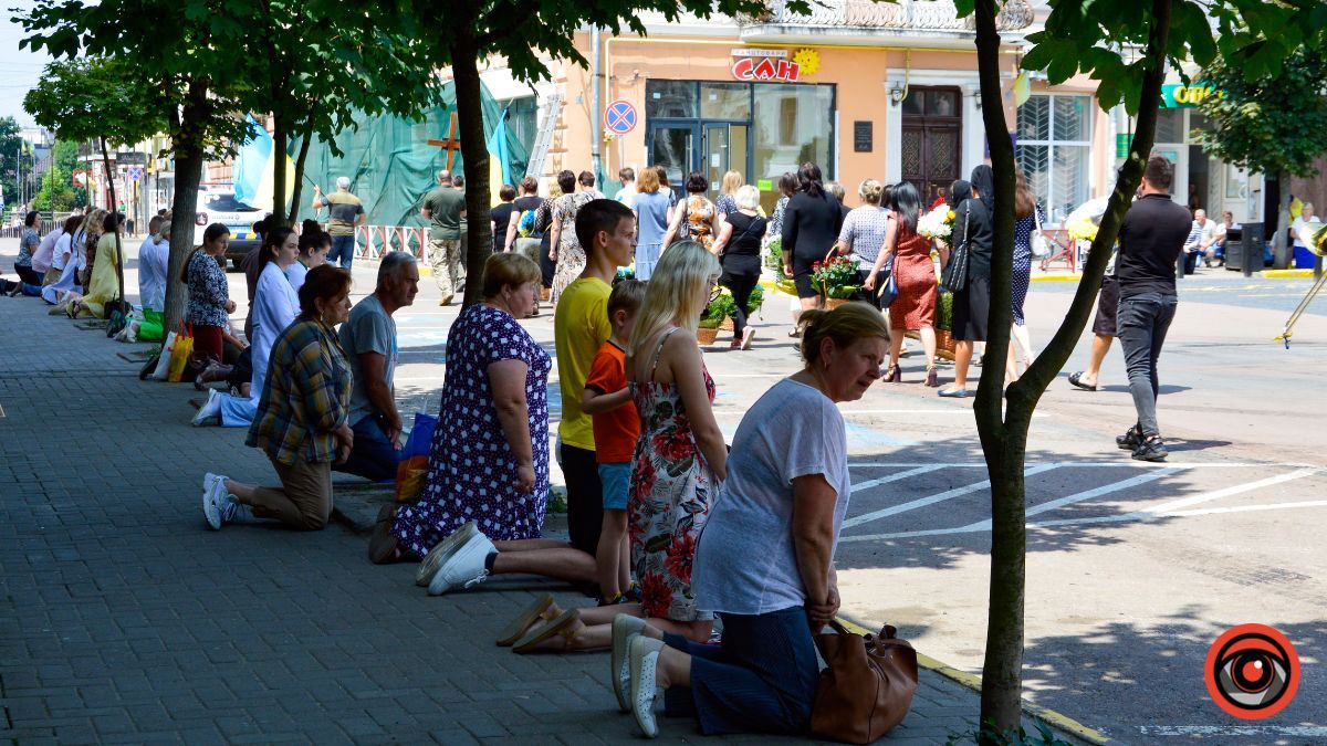 Коломия провела в останню дорогу Героя Володимира Жданова 23