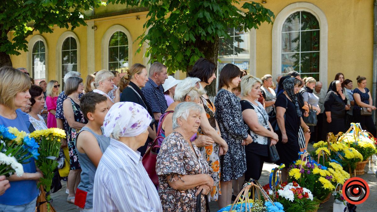 Коломия провела в останню дорогу Героя Володимира Жданова 6