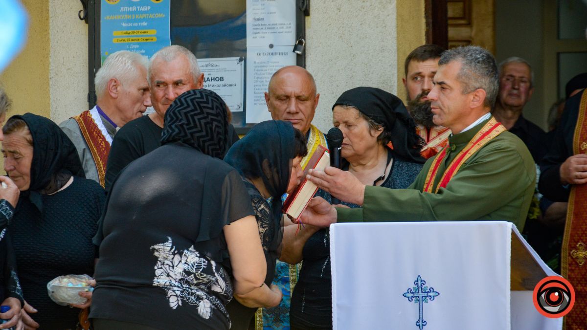 Коломия провела в останню дорогу Героя Володимира Жданова 8