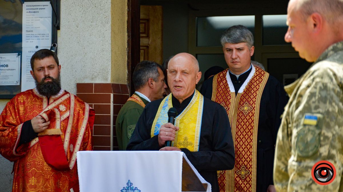 Коломия провела в останню дорогу Героя Володимира Жданова 9