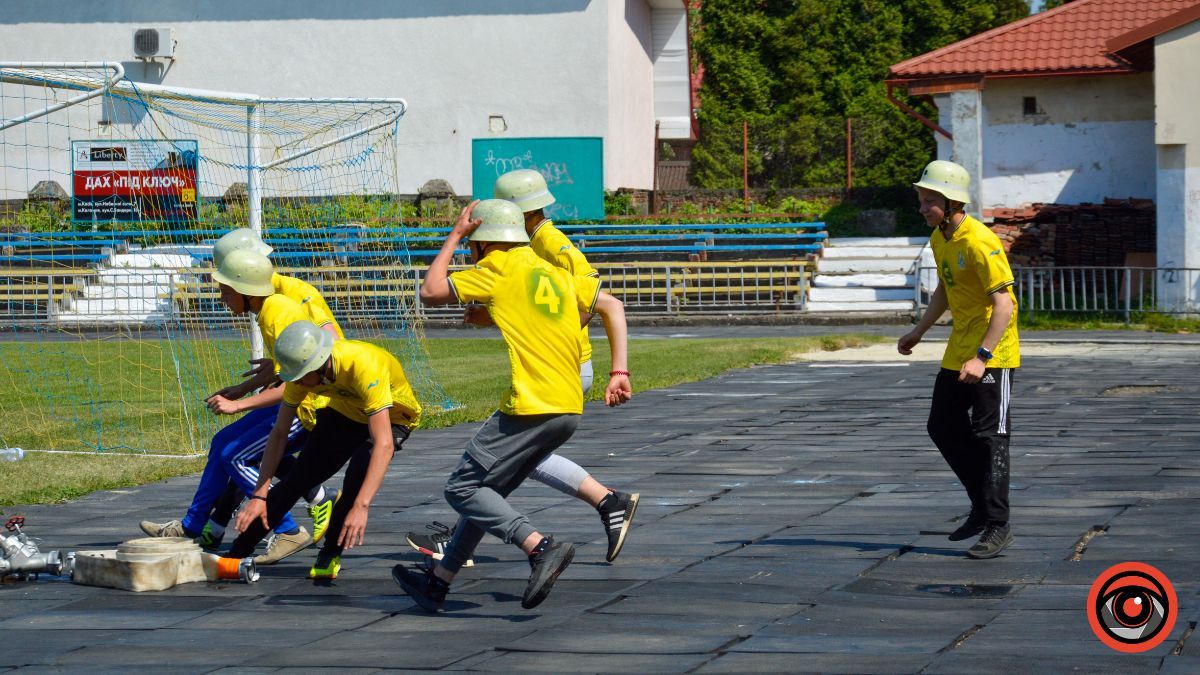 У Коломиї відбулися змагання з пожежно-рятувального спорту 17