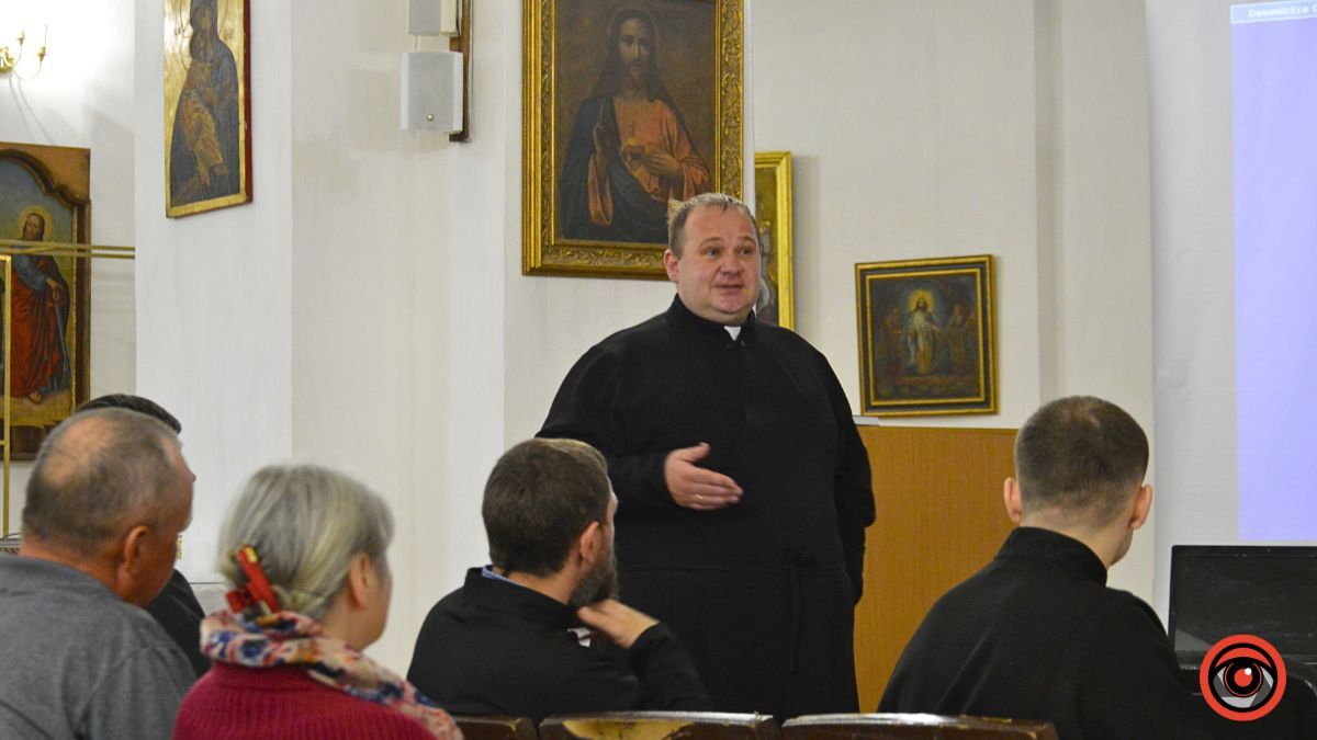 "Довірений митрополита Шептицького - Тит Войнаровський": у Коломиї відбулася презентація книги 3