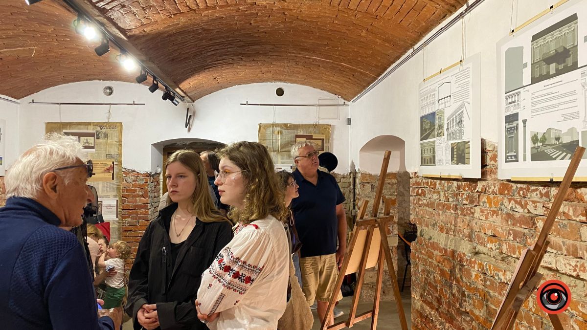 У Зодіаці презентували проєкт "Культурна спадщина Коломиї" 11
