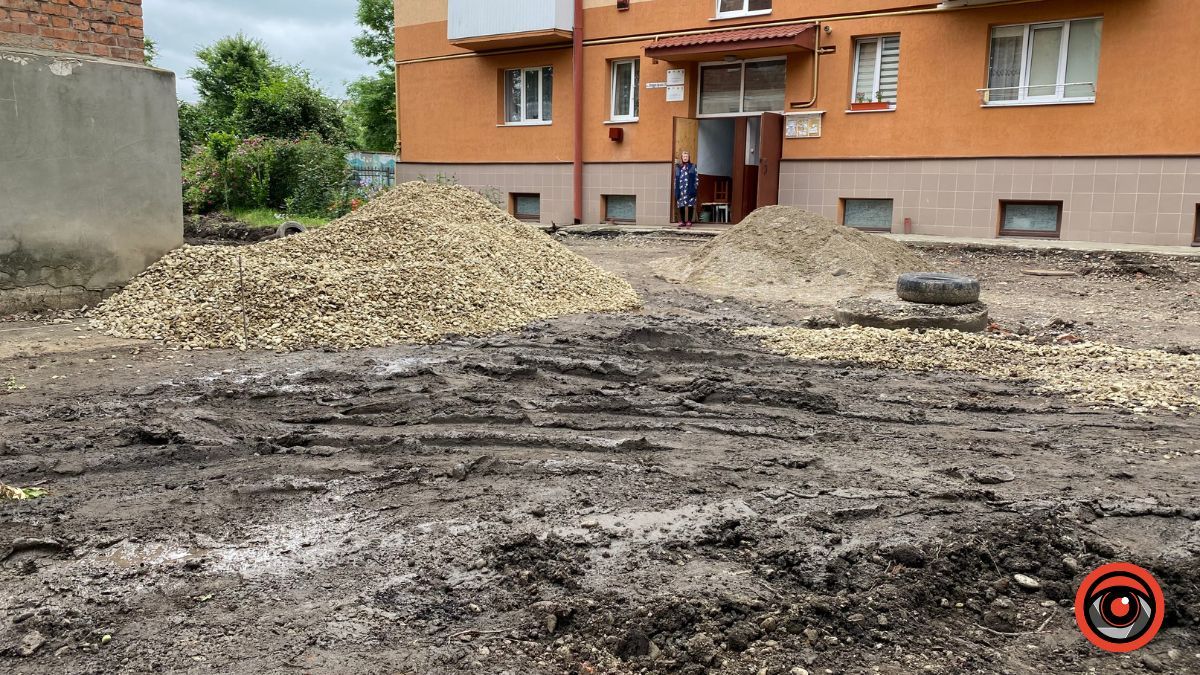 На площі Привокзальній триває ремонт за понад 6 млн грн 9