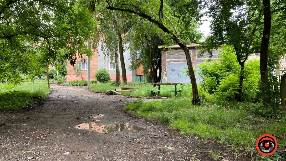 На площі Привокзальній триває ремонт за понад 6 млн грн 4