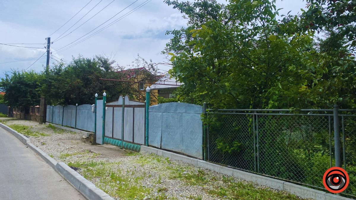 На вулиці Старицького триває ремонт дороги та тротуарів за понад 9 млн грн 6