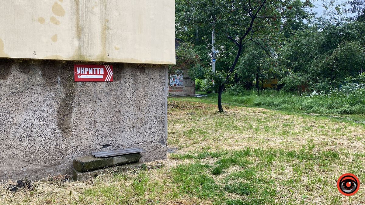 Як виглядає укриття однієї з багатоповерхівок Коломиї? 1