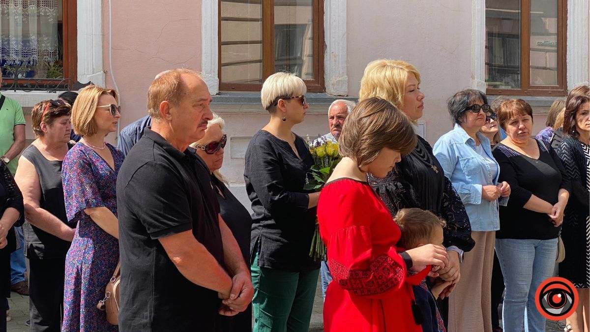 У Коломиї відкрили меморіальну дошку загиблому Любомиру Бордуну 6