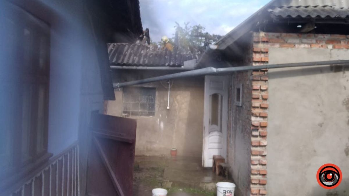 На Коломийщині горіла стайня 1