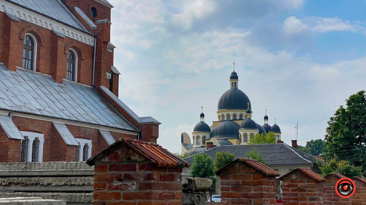 Зелена, спокійна та затишна: історія вулиці Остапа Терлецького 2