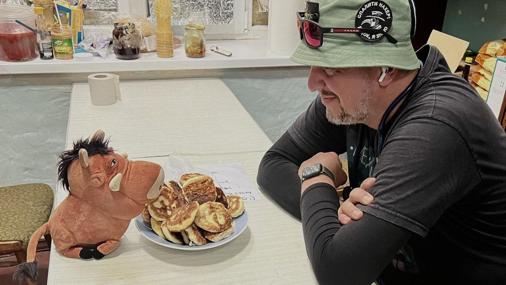 "Рятувати Героїв - це неймовірна честь", — військовий лікар з Коломиї Олег Токарчук 5