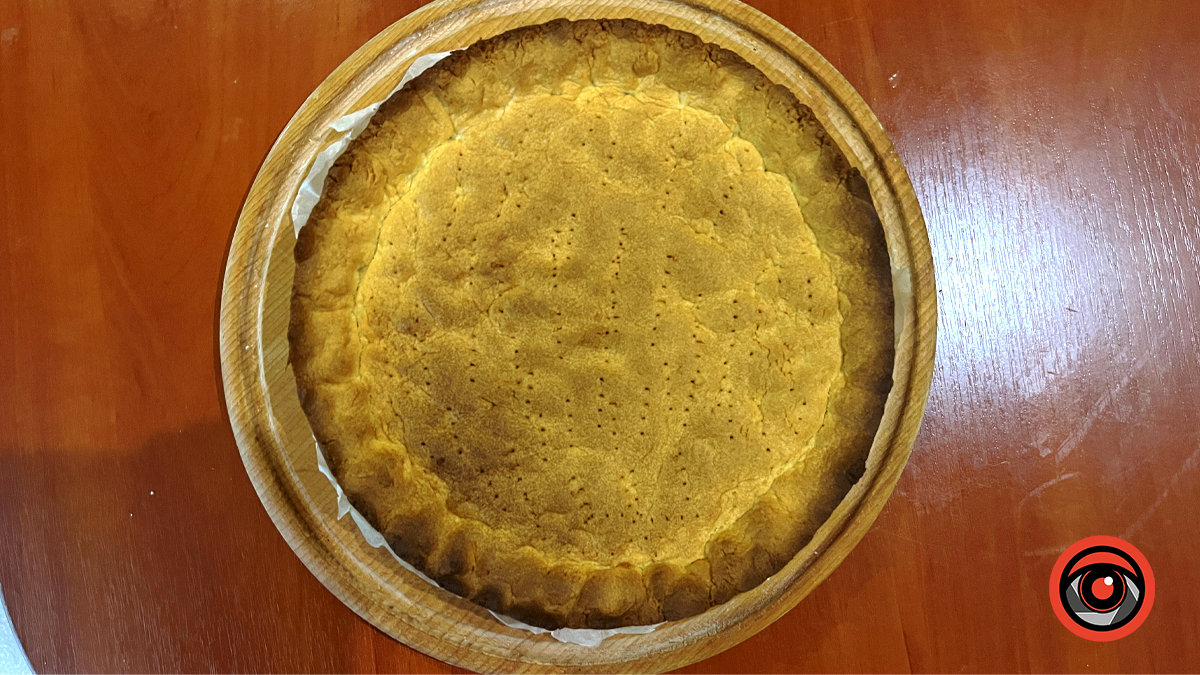 Запашний тарт з малиною: легкий літній десерт 9