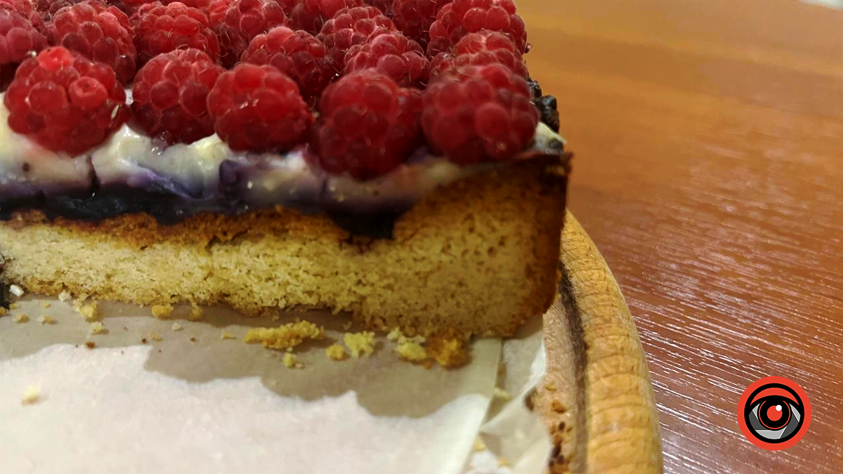 Запашний тарт з малиною: легкий літній десерт 12