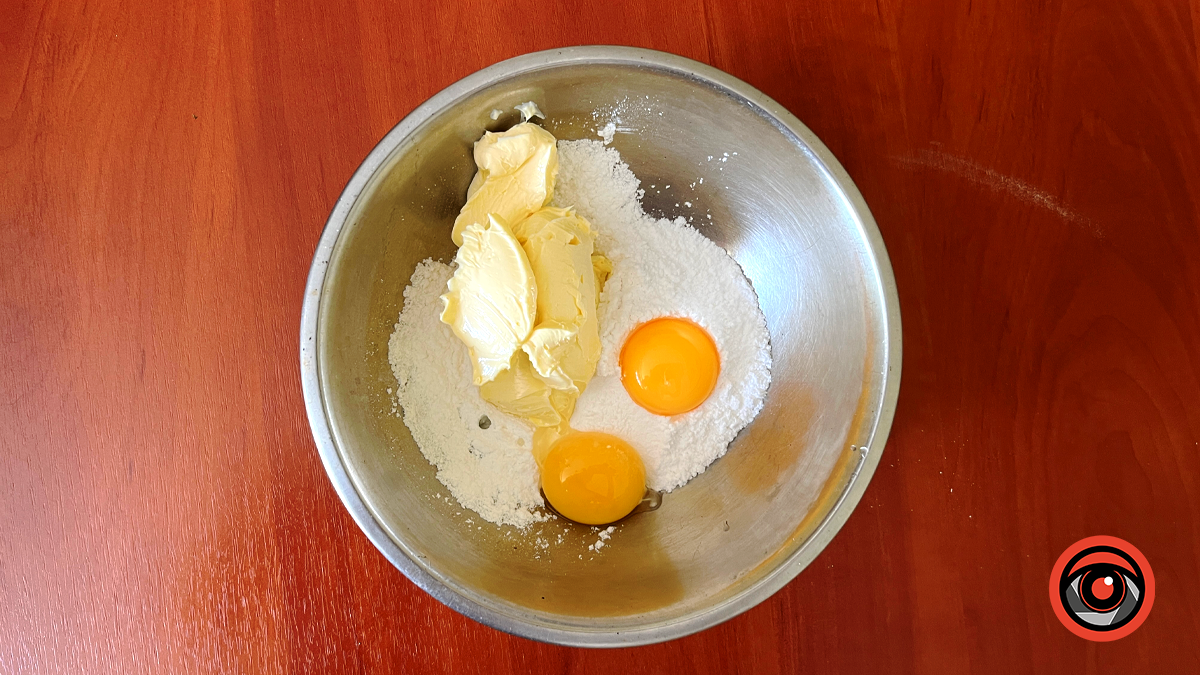 Запашний тарт з малиною: легкий літній десерт 2