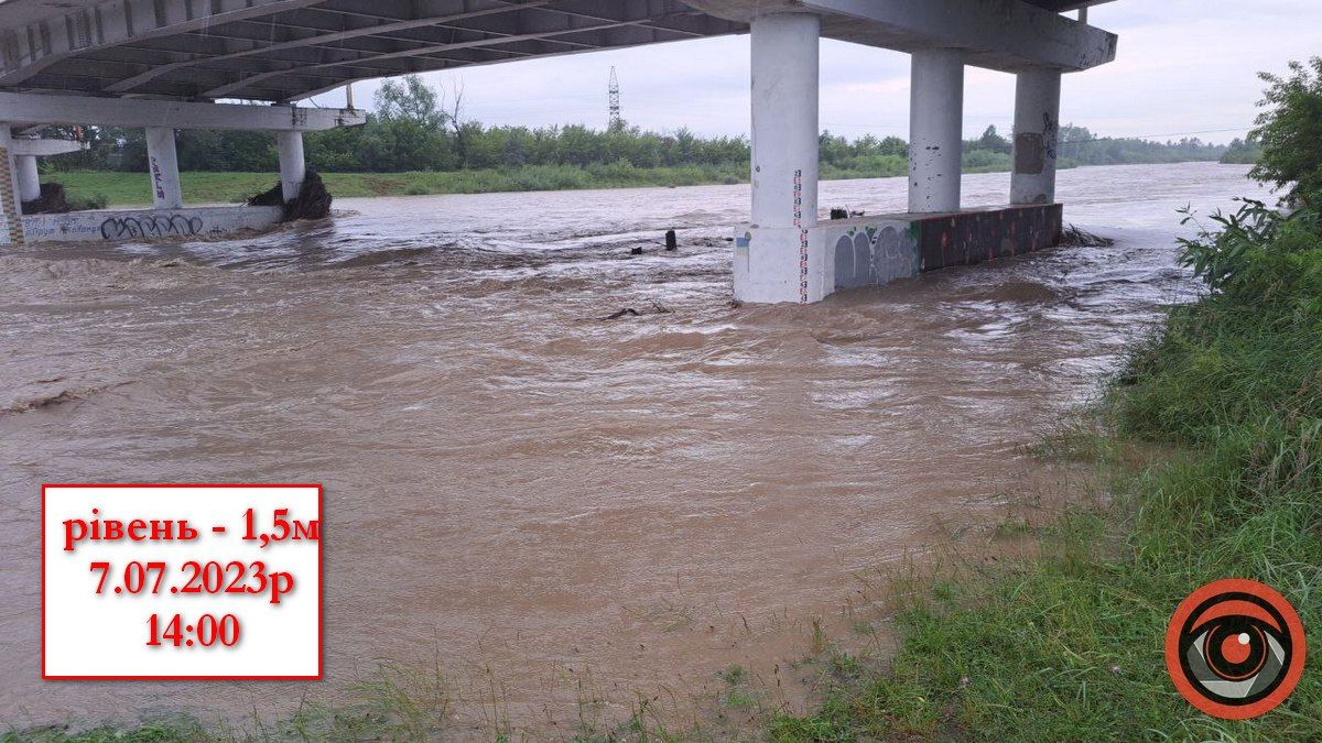 Рівень води у Пруті від обіду піднявся ще на пів метра 1