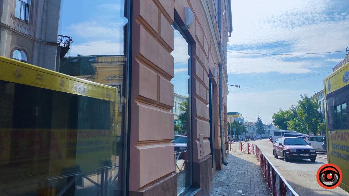 Чи законно встановлювати пластикові вікна в історичних будівлях Коломиї 5