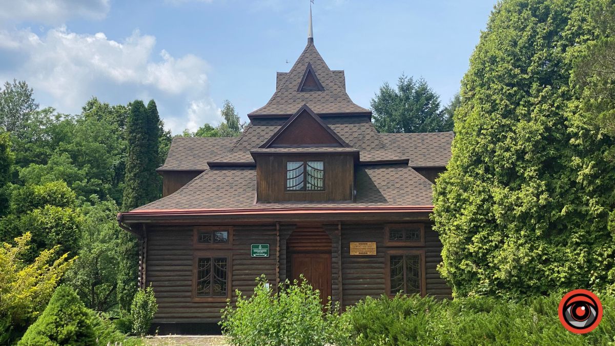 Відпочинок поруч Коломиї | Тисовий заповідник у Княждворі 9