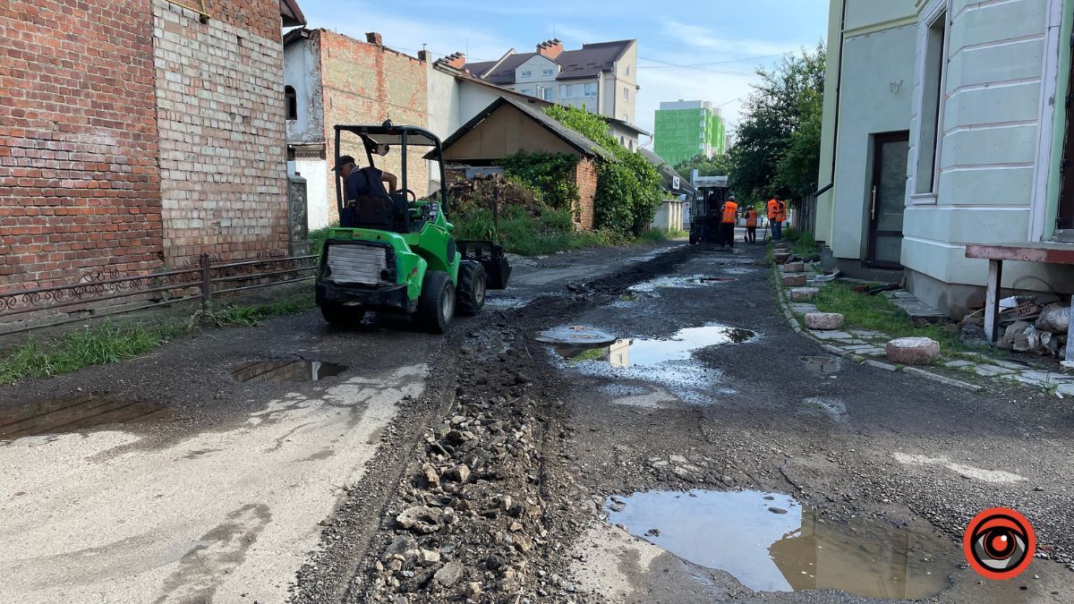 На вулиці Січових Стрільців розпочали ремонт дороги 4