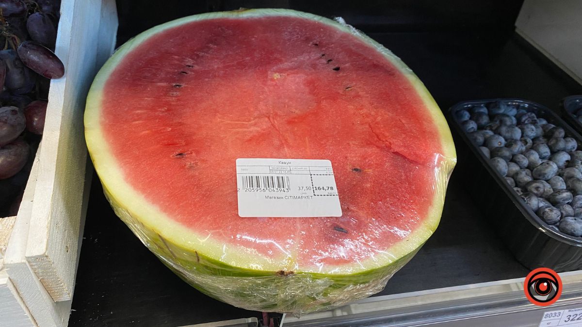Скільки коштують кавуни в Коломиї? 1