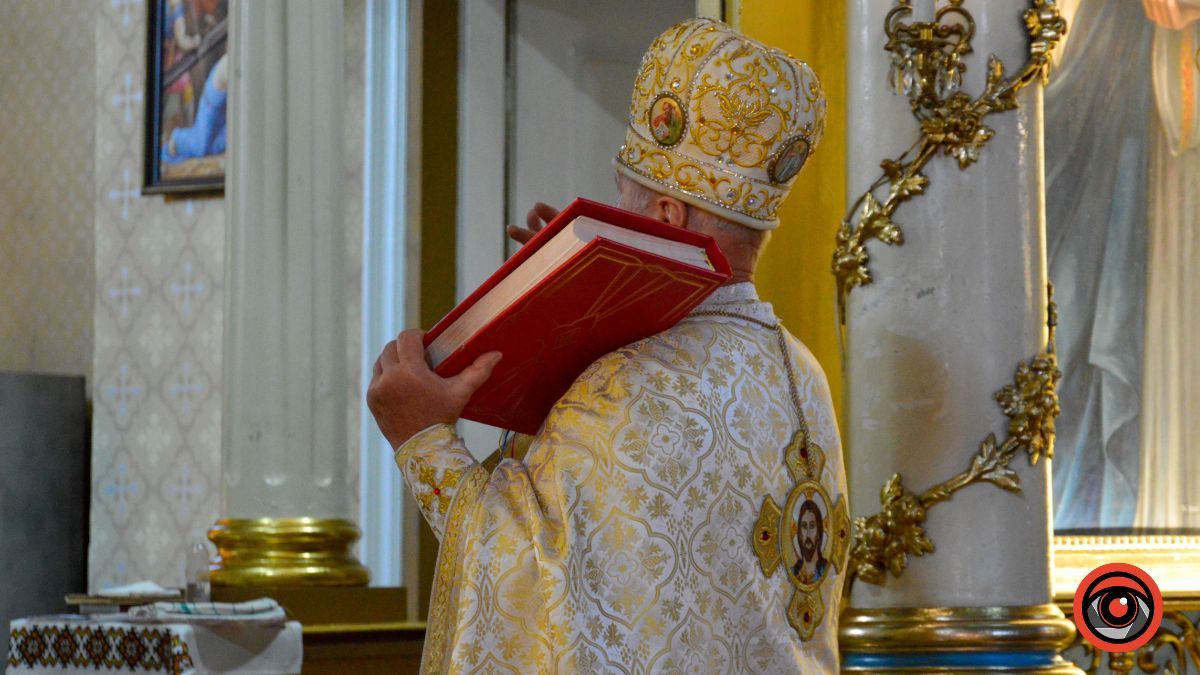 Богослужіння на Петра і Павла у Святомихайлівському соборі | Фоторепортаж 3