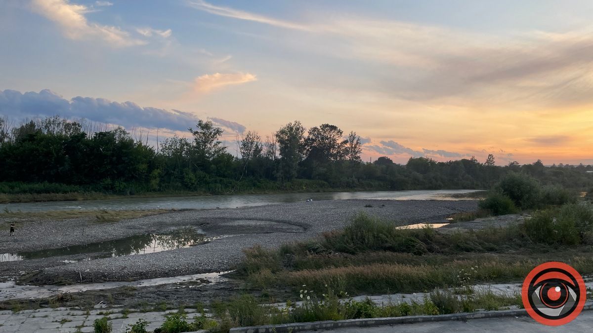 Як сонце ховається за Прут: фотомедитація коломийського надвечір'я 6