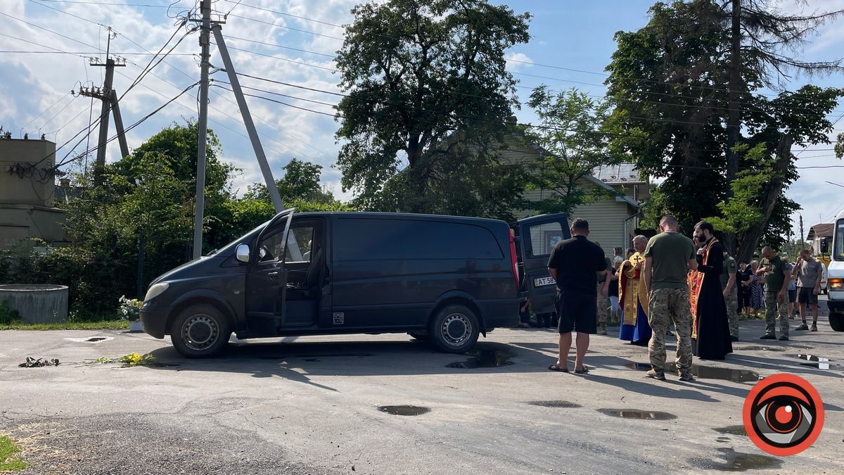 До Воскресінців назавжди повернувся Герой Ростислав Зяя 3