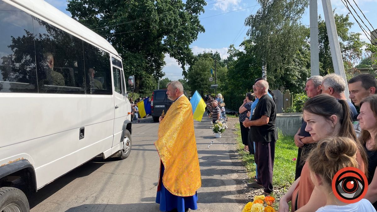 До Воскресінців назавжди повернувся Герой Ростислав Зяя 5