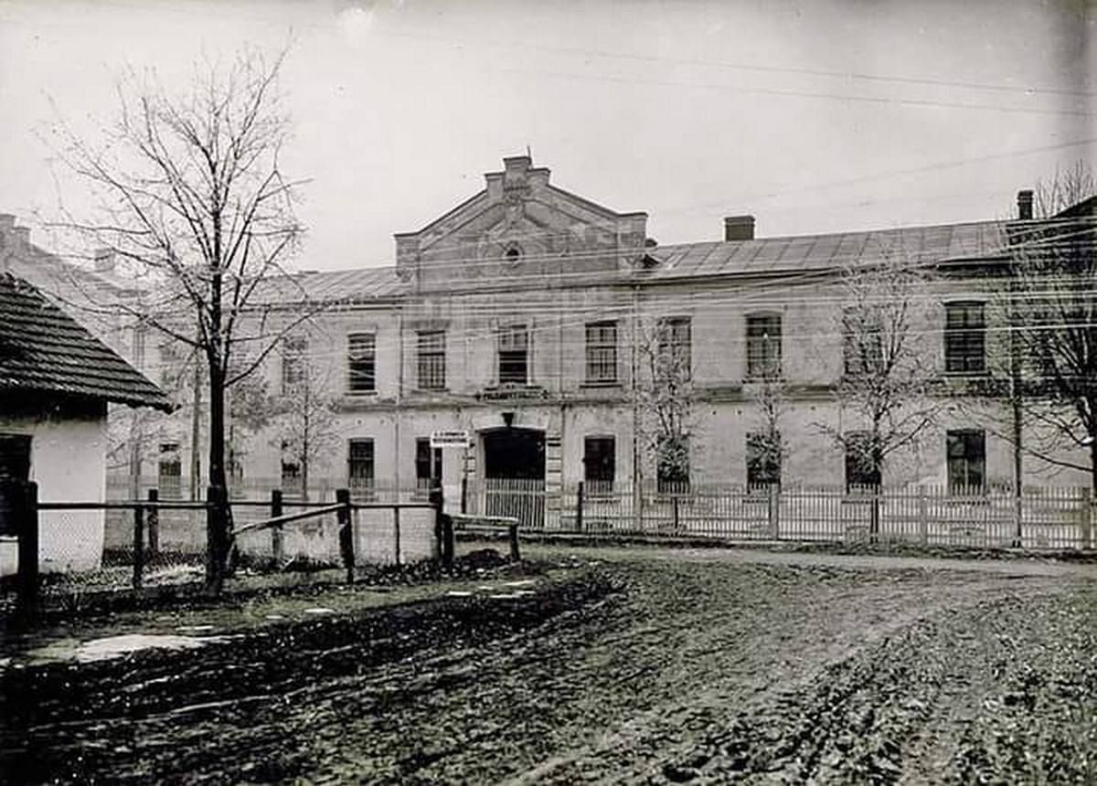 Коломия 1914-1916 рік. Кавалерійські казарми.