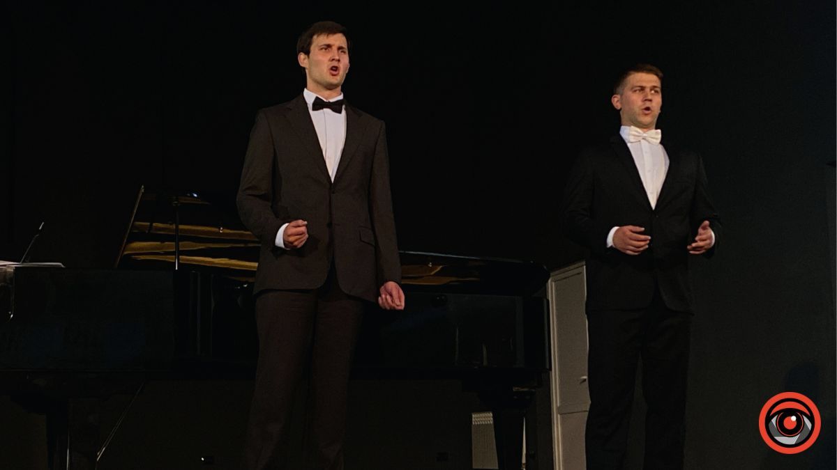"O sole mio": у Коломийській філармонії звучали оперні голоси 8