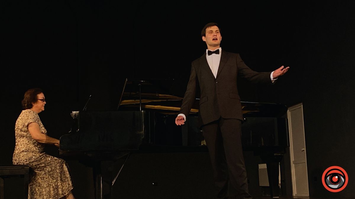 "O sole mio": у Коломийській філармонії звучали оперні голоси 21