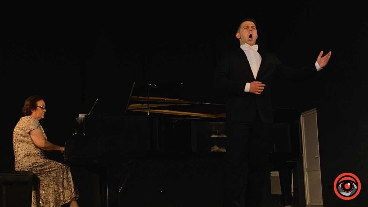 "O sole mio": у Коломийській філармонії звучали оперні голоси 14