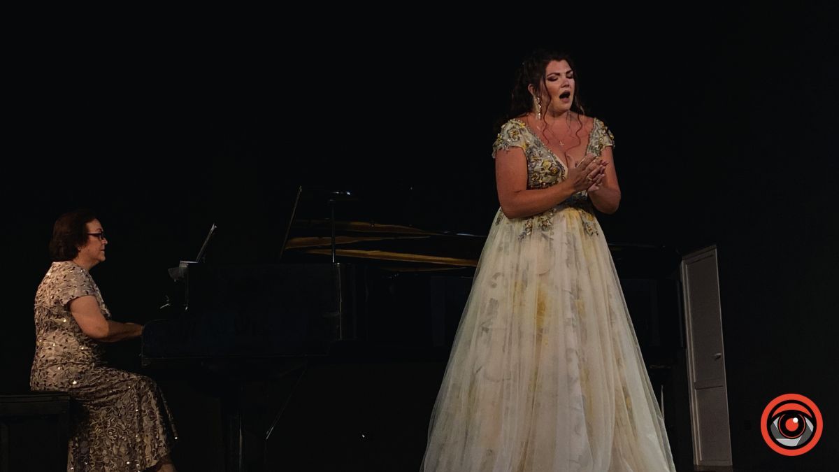 "O sole mio": у Коломийській філармонії звучали оперні голоси 19