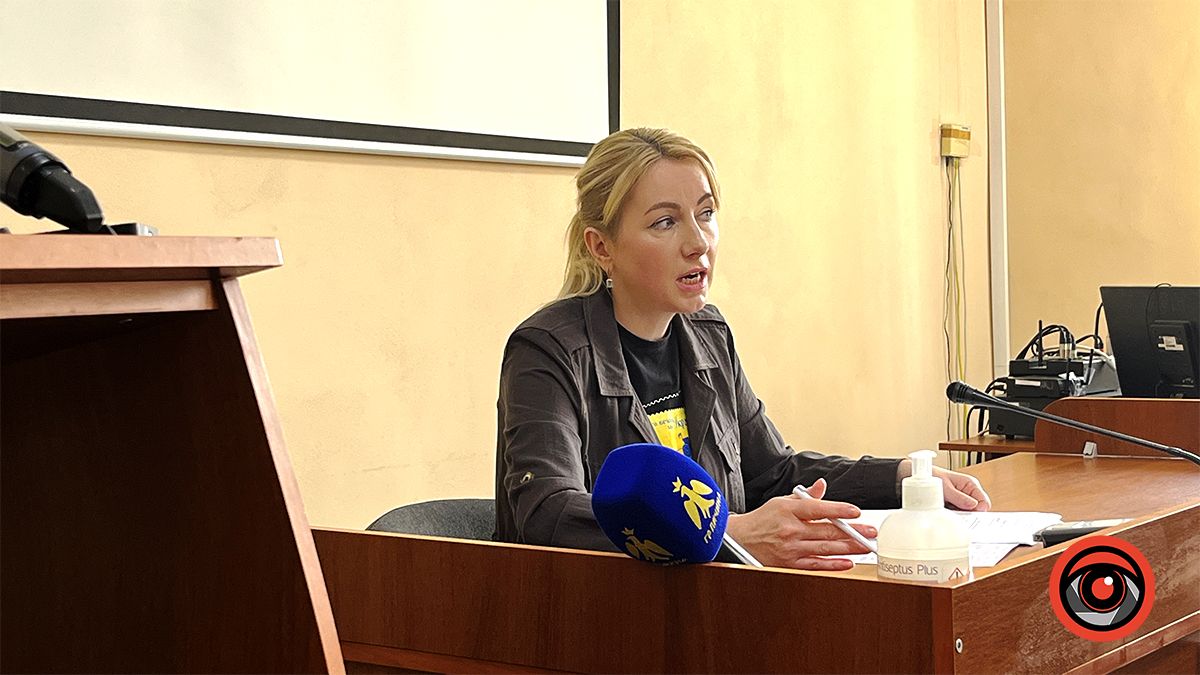 Голова Івано-Франківської ОВА приїхала у Нижній Вербіж: чи проведуть роботи з берегоукріплення та чи виплатять компенсації 1