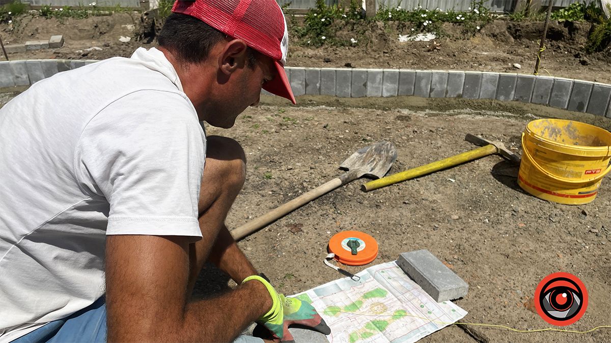 Чи встигнуть закінчити реконструкцію площі в Коломиї до Дня міста? 6