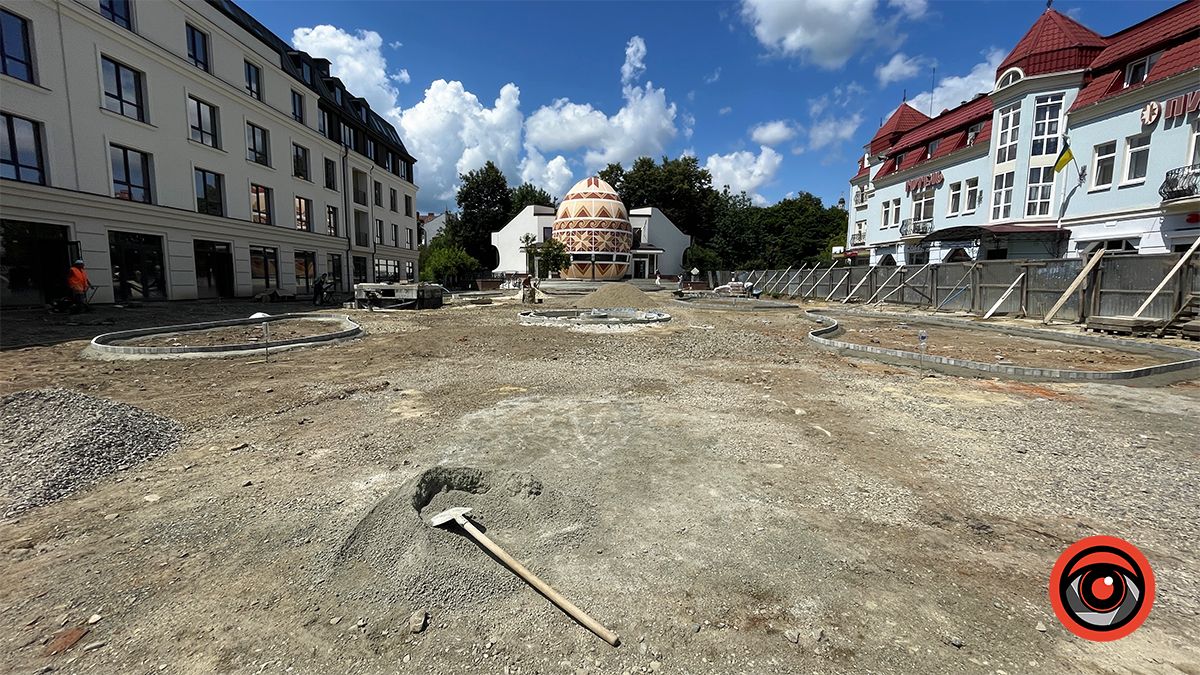 Чи встигнуть закінчити реконструкцію площі в Коломиї до Дня міста? 10