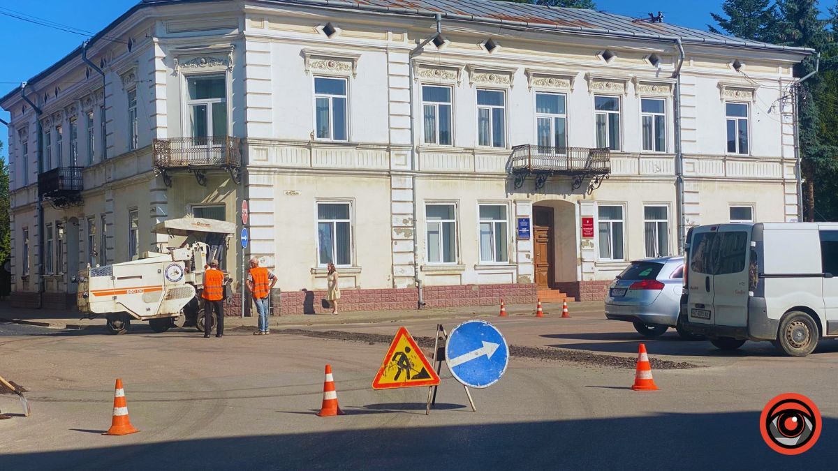 На частині вулиці Франка перекрито рух: причина 2