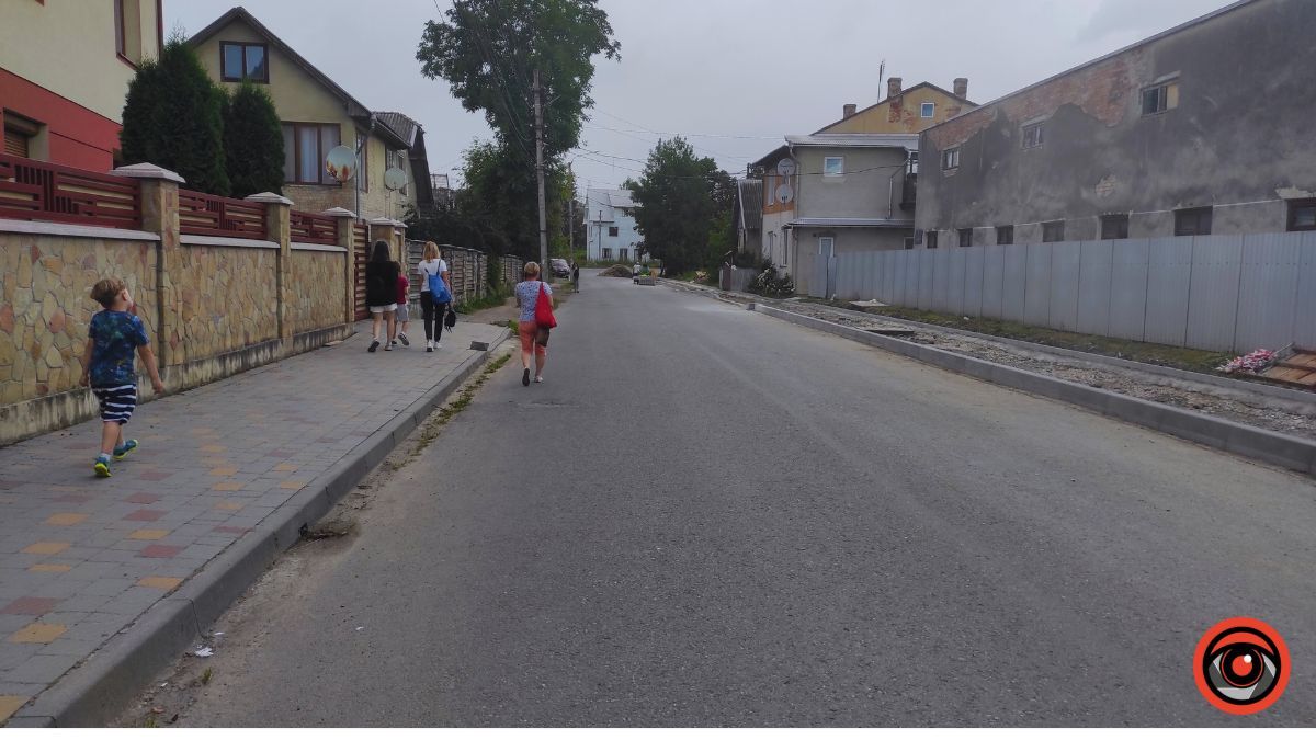 На вулиці Староміській у Коломиї розпочали ремонтувати тротуари за понад 4 млн грн 3