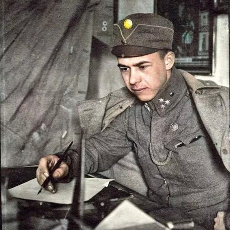 Юрій Шкрумеляк