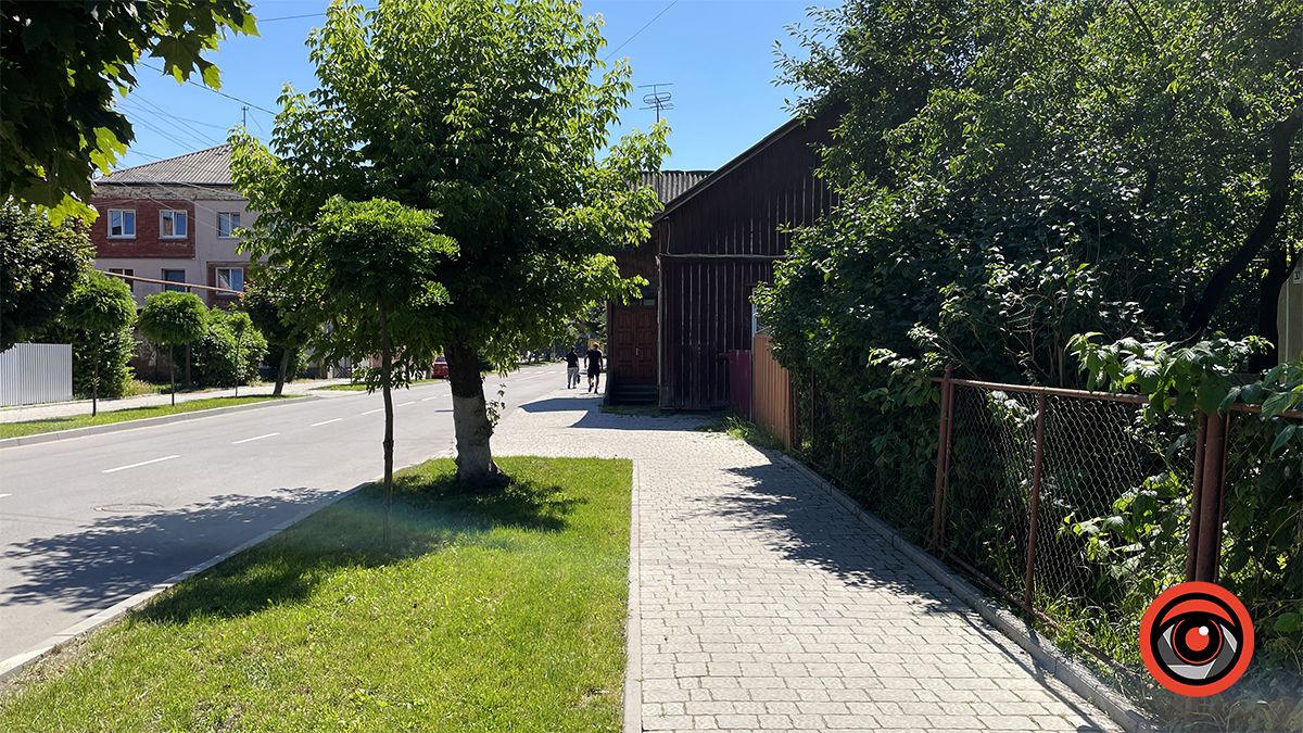 750 метрів вулицею Юрія Шкрумеляка в Коломиї 5