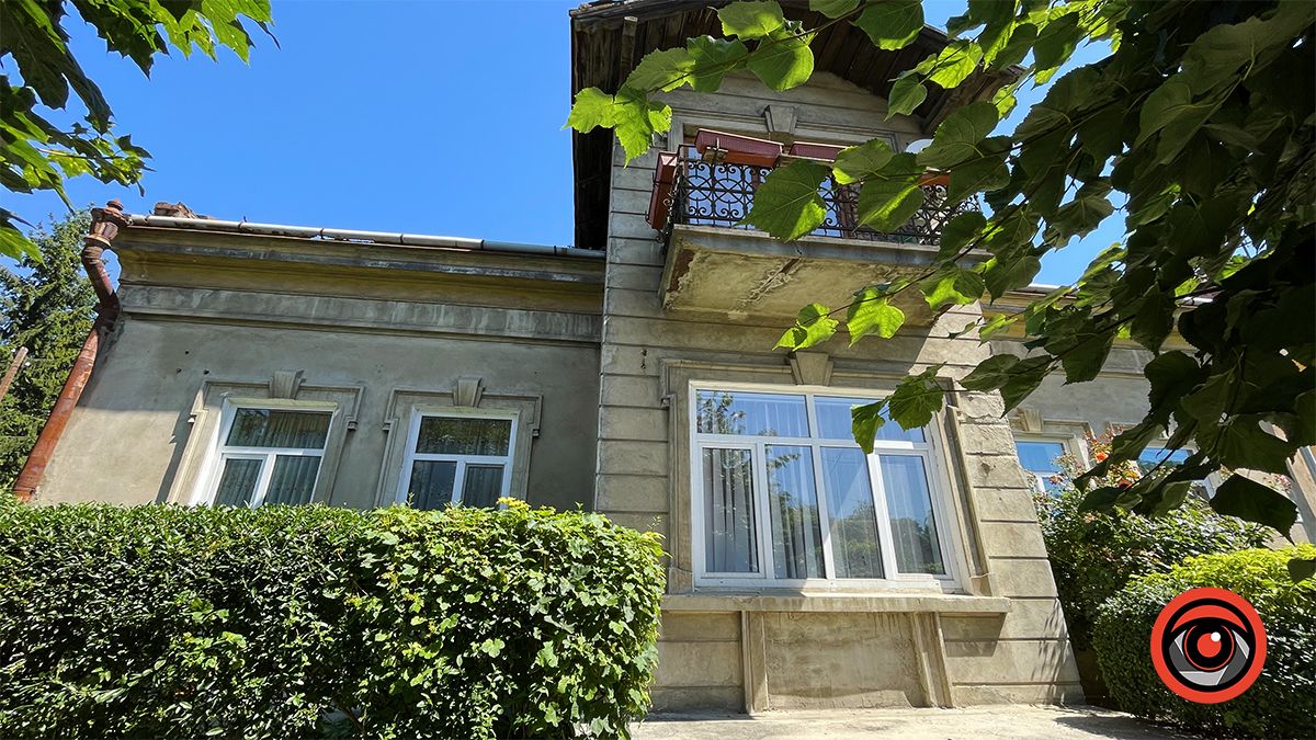 750 метрів вулицею Юрія Шкрумеляка в Коломиї 24