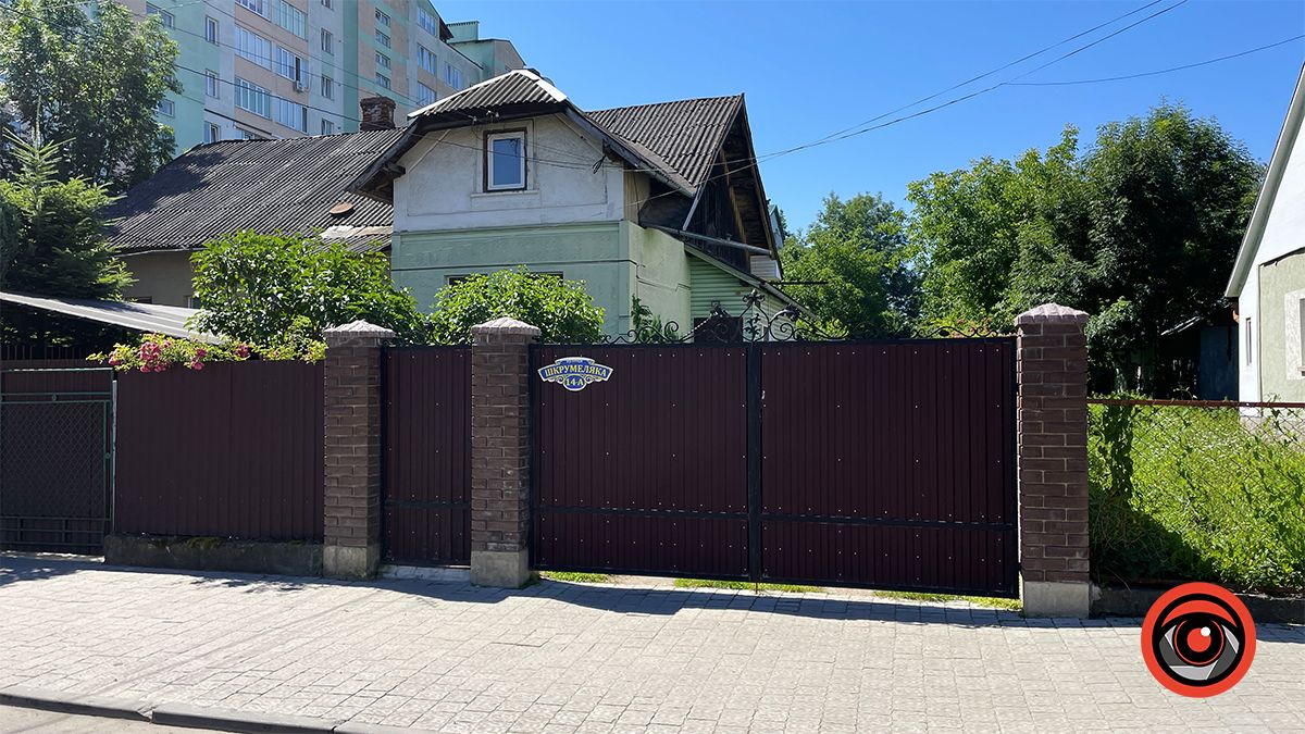 750 метрів вулицею Юрія Шкрумеляка в Коломиї 16