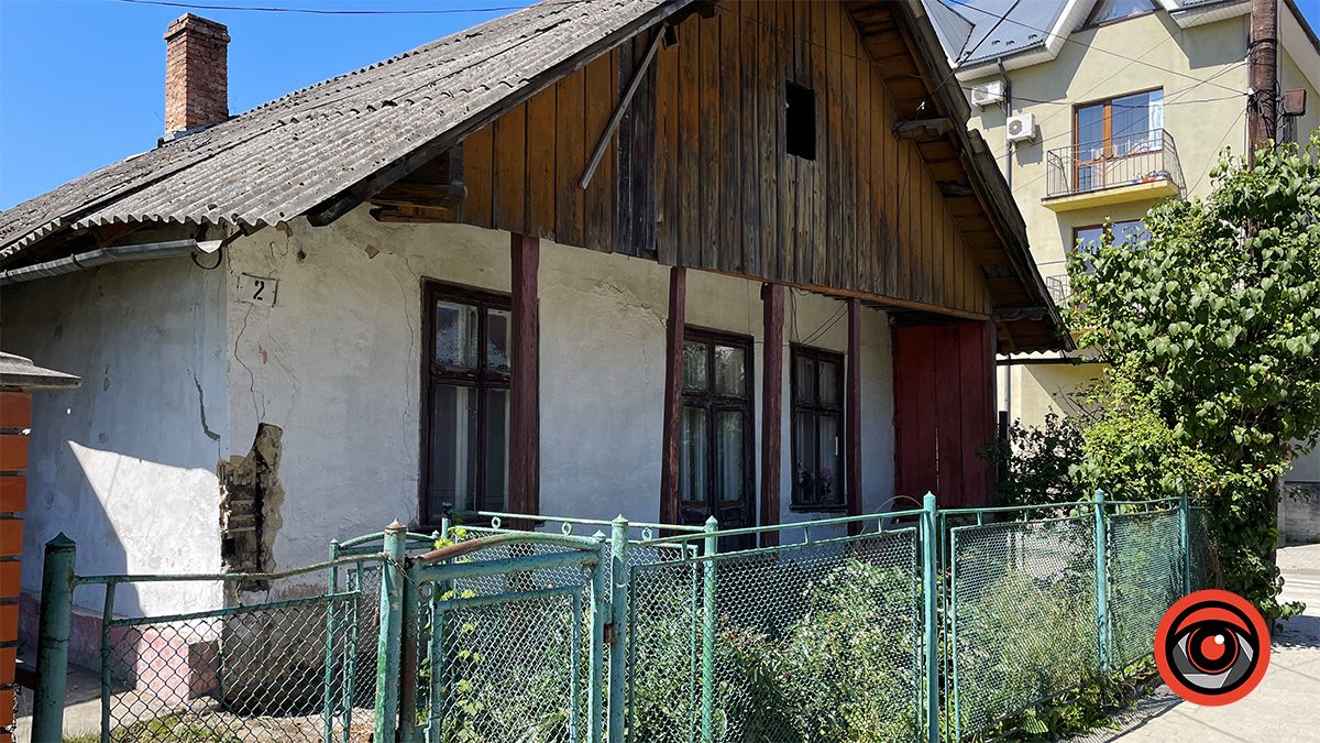 750 метрів вулицею Юрія Шкрумеляка в Коломиї 15