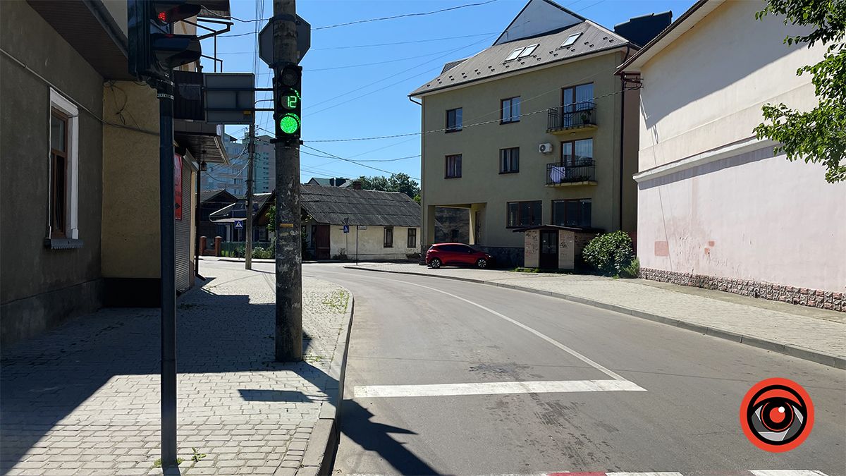 750 метрів вулицею Юрія Шкрумеляка в Коломиї 3